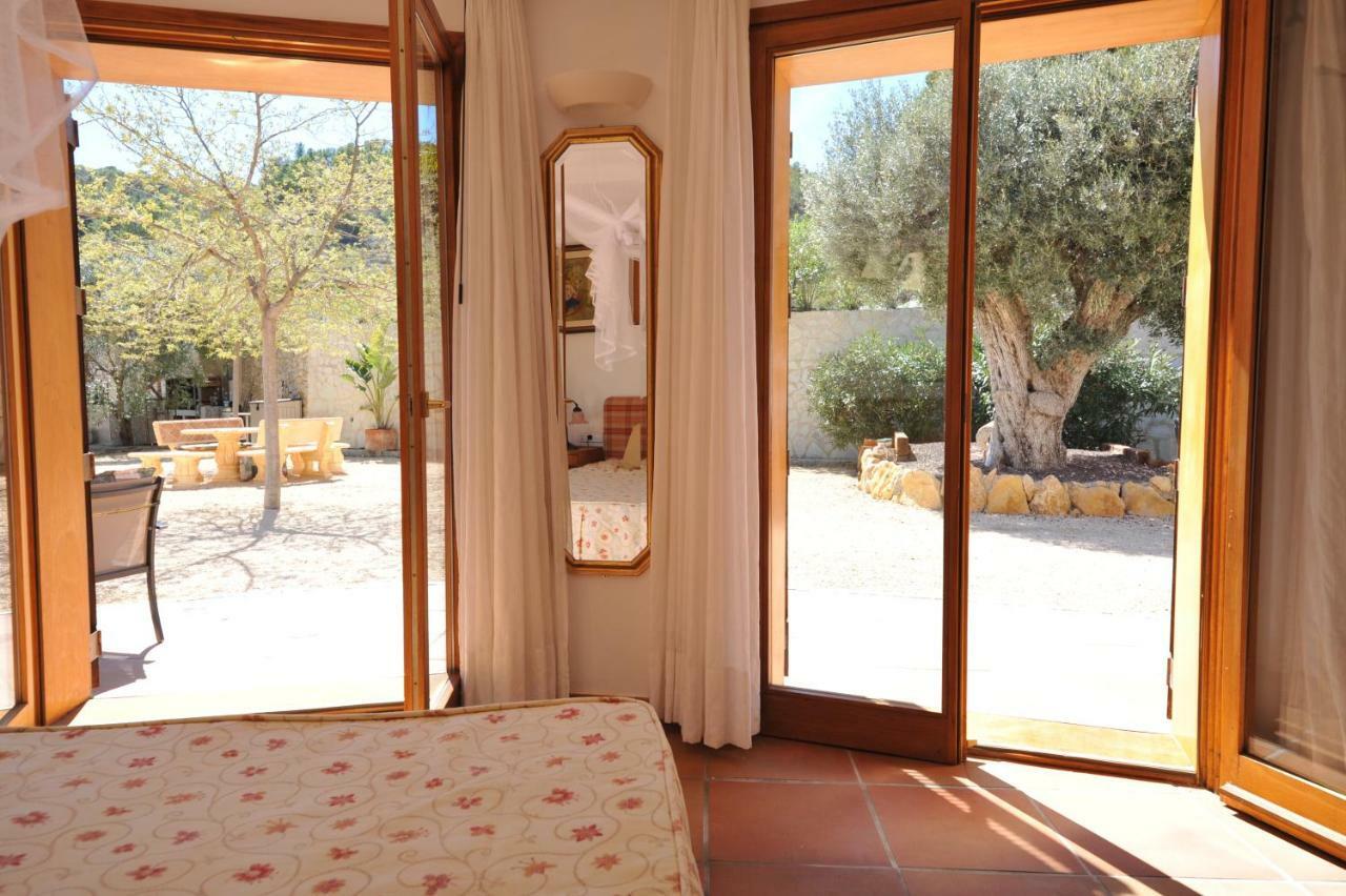 Finca El Almendral Relleu Экстерьер фото